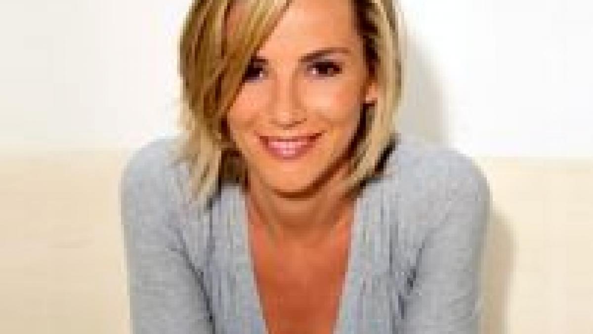 proaspat divortat sarkozy are o noua partenera