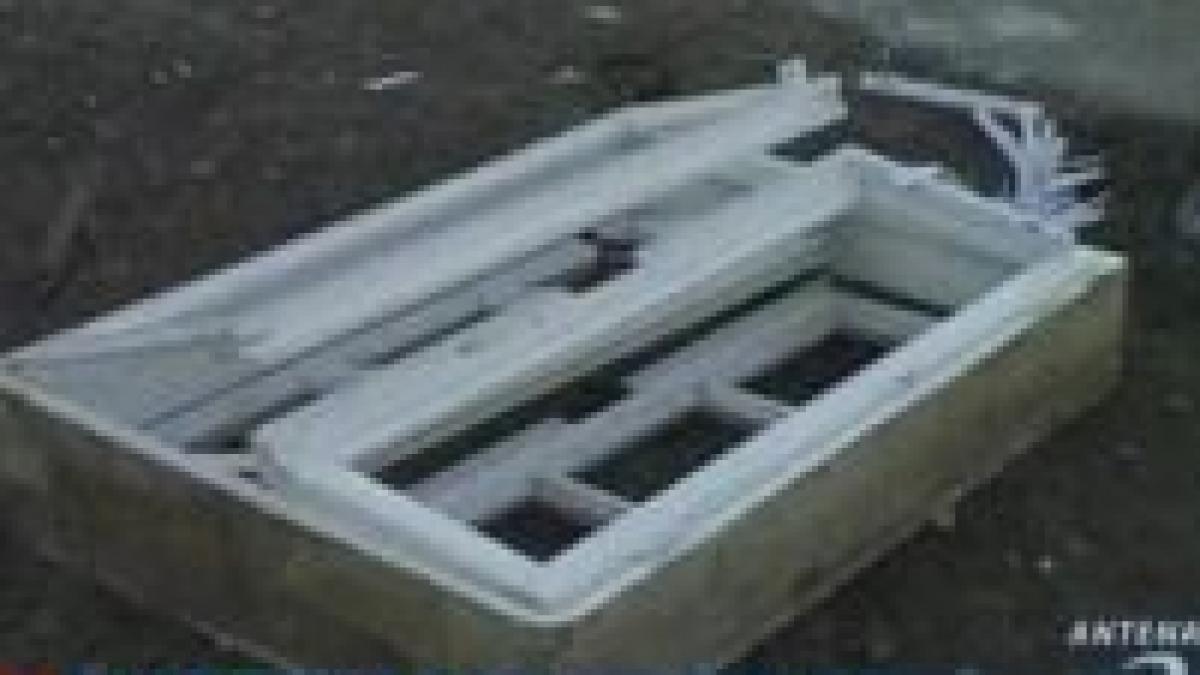 explozii in botosani si breaza mai multe persoane au fost ranite si un bloc distrus video