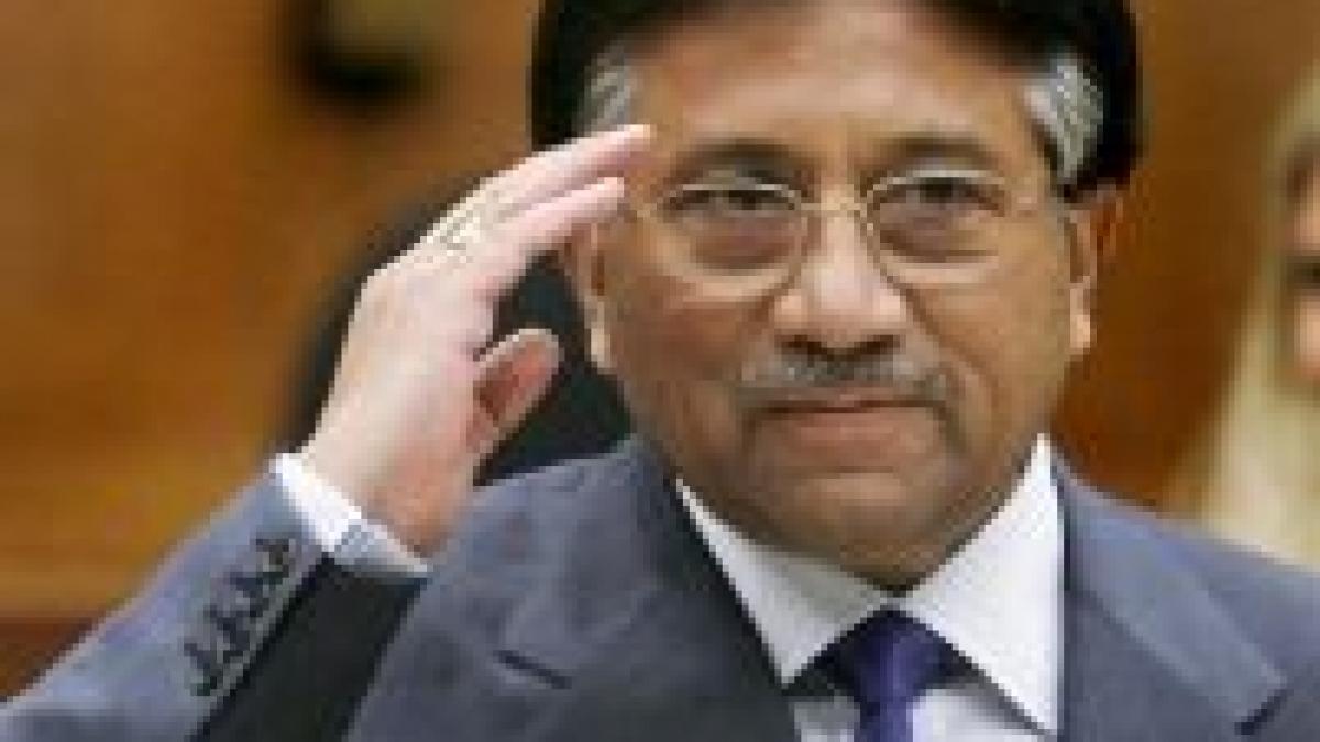 musharraf investit pentru un al doilea mandat de presedinte al pakistanului