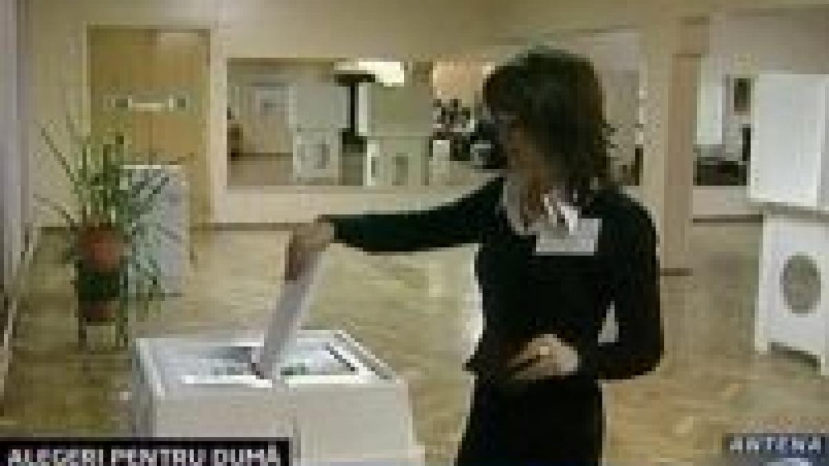 alegeri in rusia partidul lui putin este cotat cu 60 din voturi