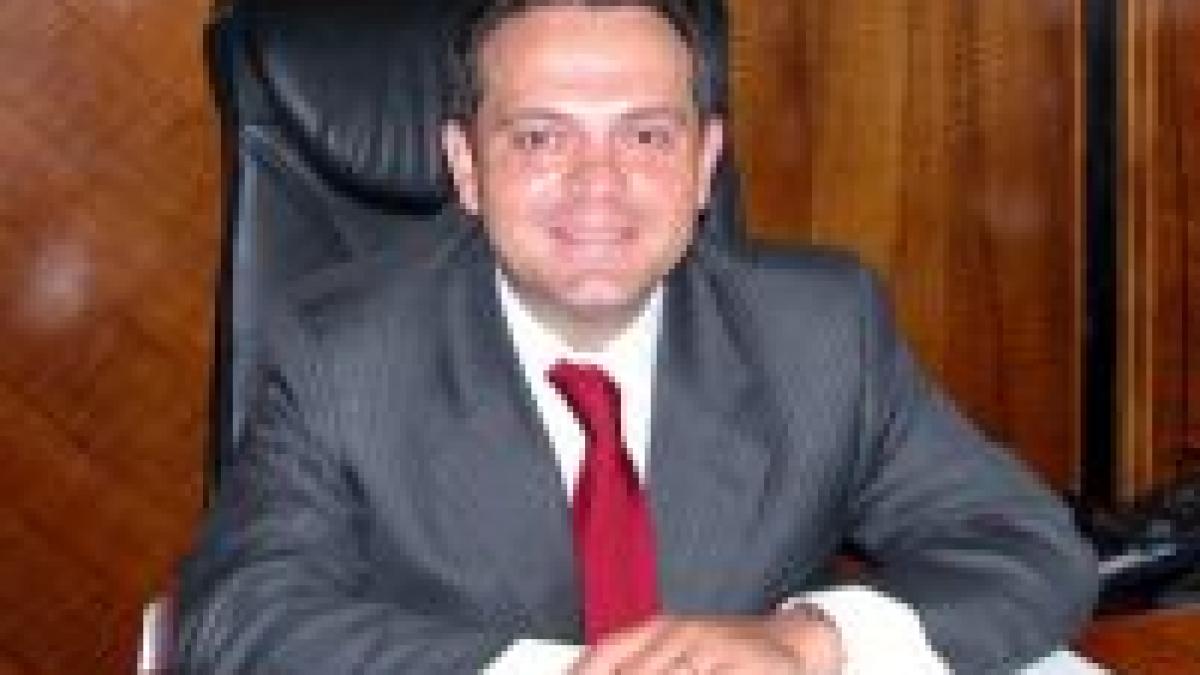 adrian vierita a fost acreditat prin decret prezidential ca ambasador in sua