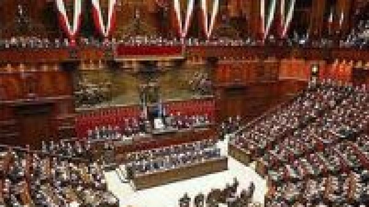 Senatul italian dezbate legea expulzării imigranţilor