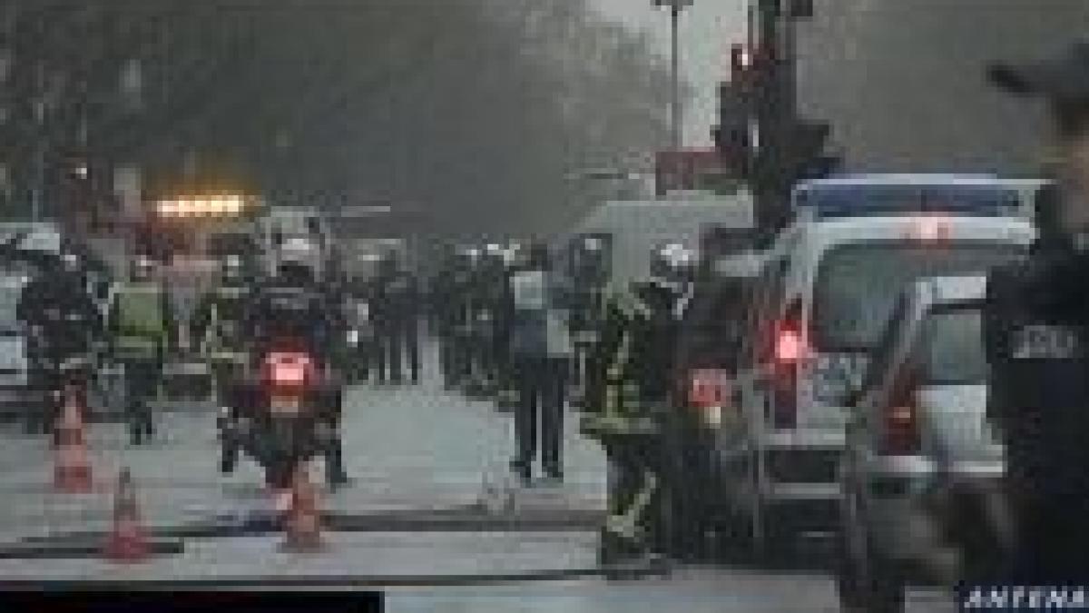 paris un mort si cinci raniti in explozia unui colet capcana