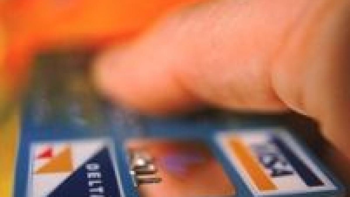 polonia falsificatori romani de carduri arestati