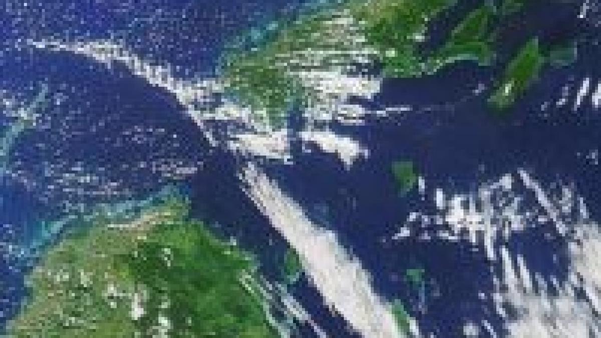 arhipelagul fiji amenintat de un ciclon puternic