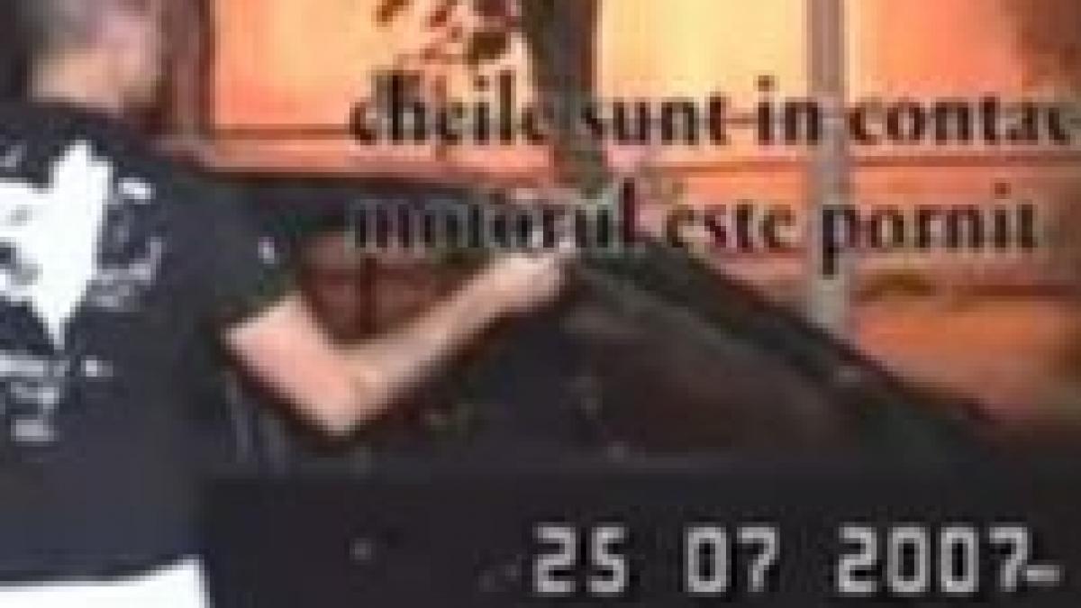 in cat timp poti sparge geamul unui audi video