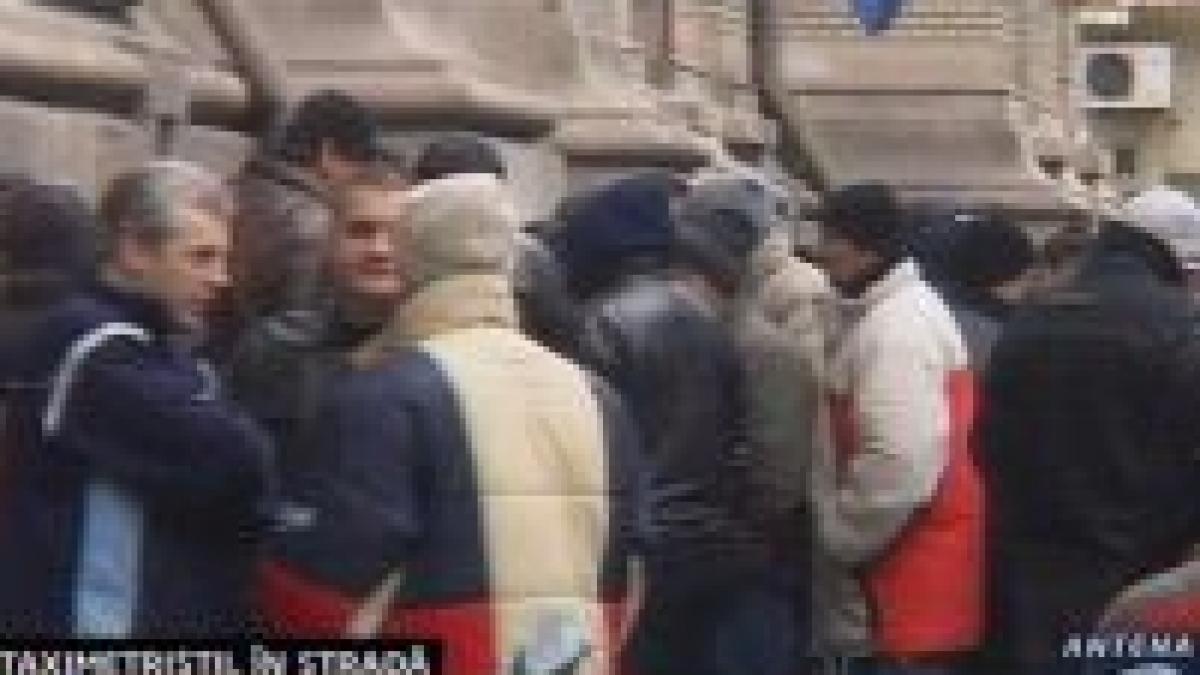 Proteste ale taximetriştilor în Capitală şi la Iaşi