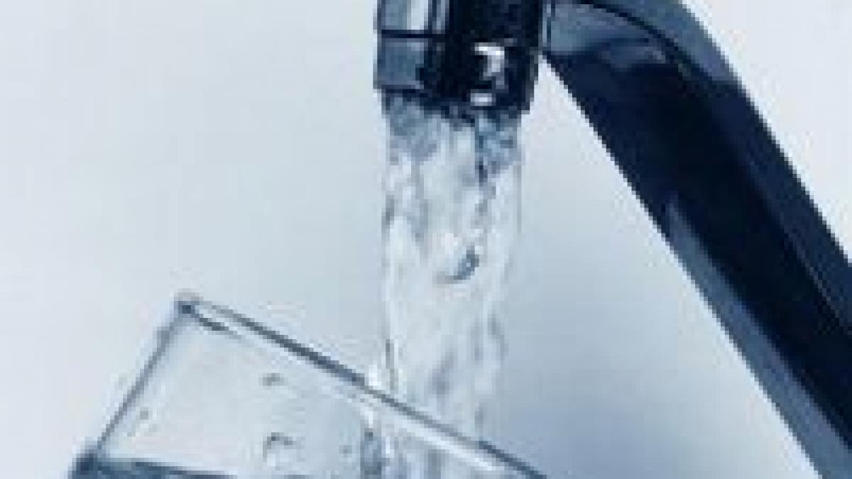 bucurestenii ar putea ramane fara apa si caldura