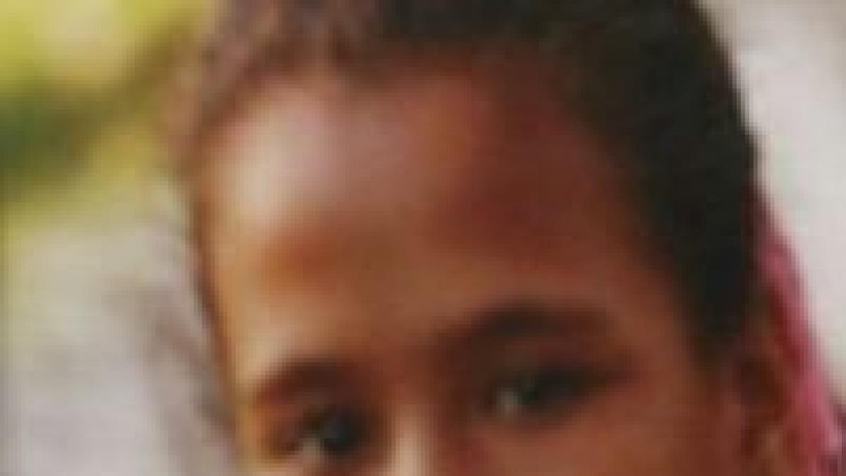 un diplomat olandez a returnat copilul adoptat timp de sapte ani