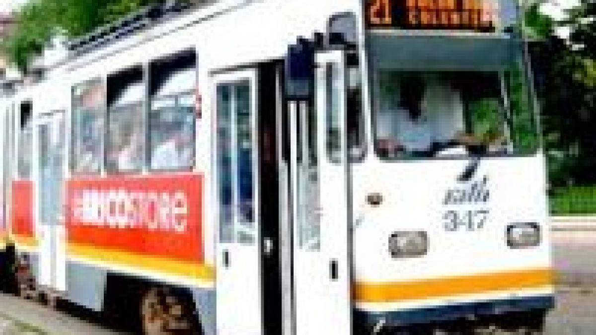adriean videanu primul calator pe linia modernizata a tramvaiului 21