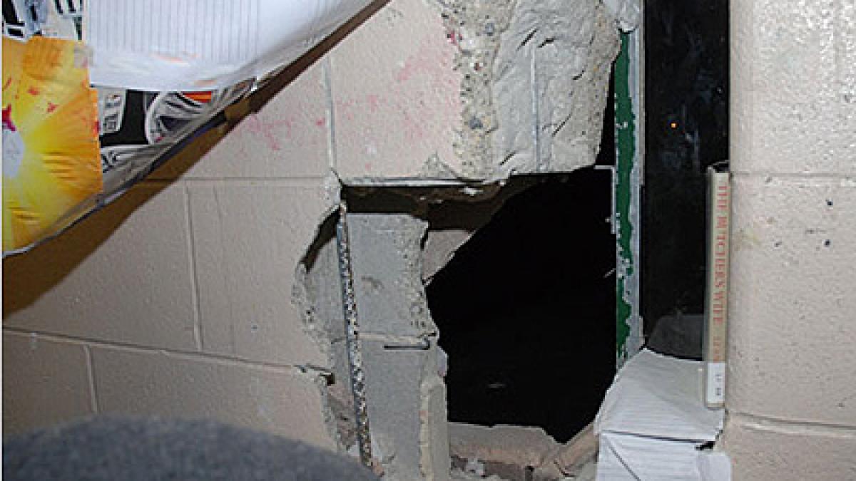 doi detinuti americani au evadat ca n filme