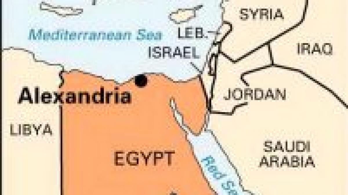 o cladire de 12 etaje s a prabusit in nordul egiptului