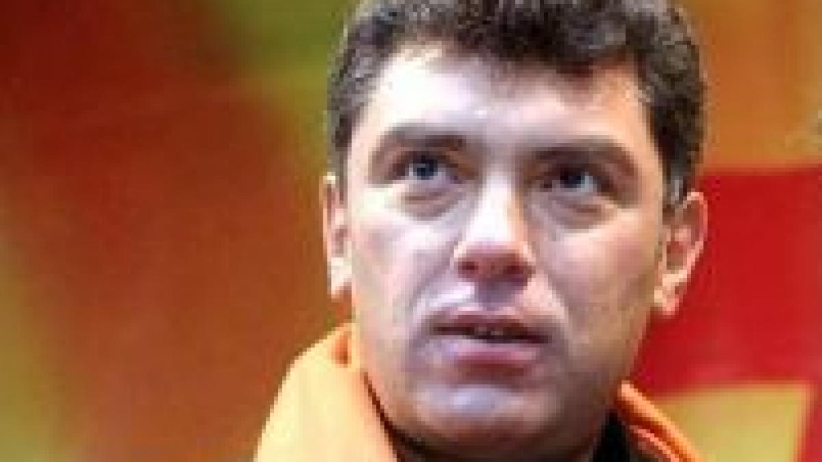 candidantul opozitiei ruse s a retras din alegeri