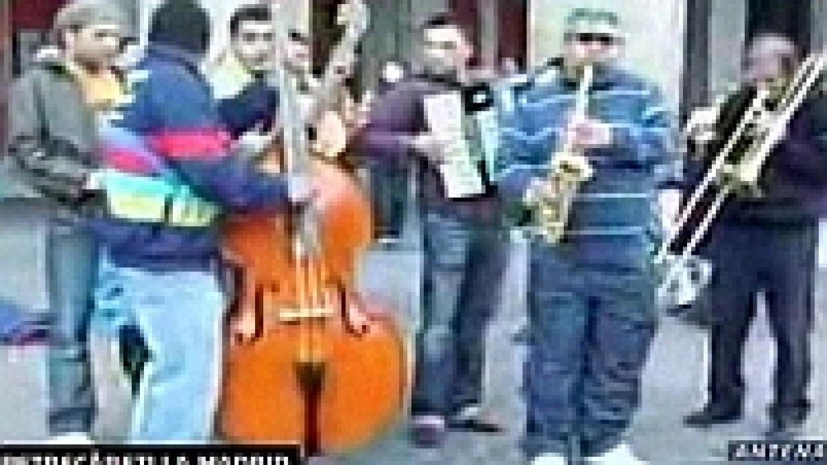 spania un grup de muzicanti romani a facut senzatie in madrid video