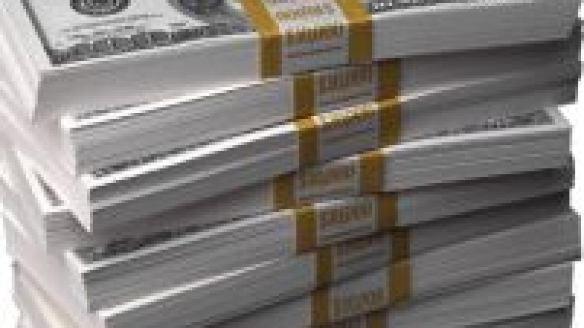 dolarul continua sa scada in raport cu euro