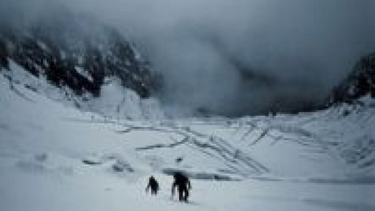 austria avalansele din alpi au provocat victime printre turisti