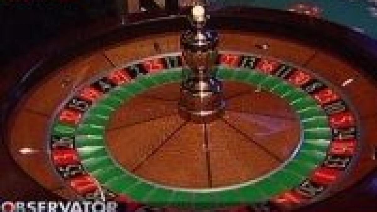 un bancher din bucuresti s a aruncat de pe bloc