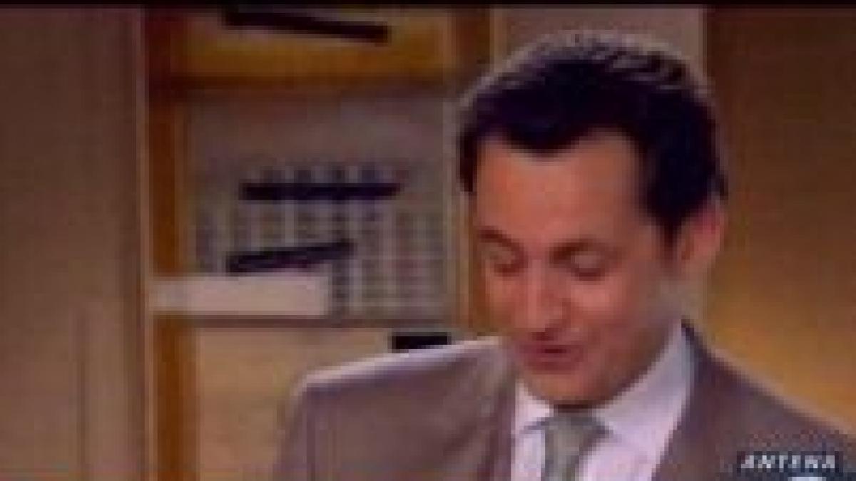 nicolas sarkozy face karaoke intr o emisiune televizata video