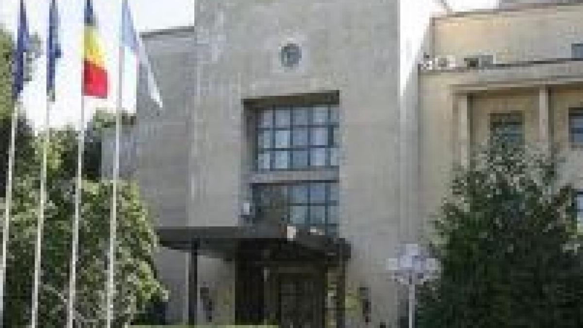 acuze de la chisinau 2 angajati ai ministerului justitiei traficanti de vize