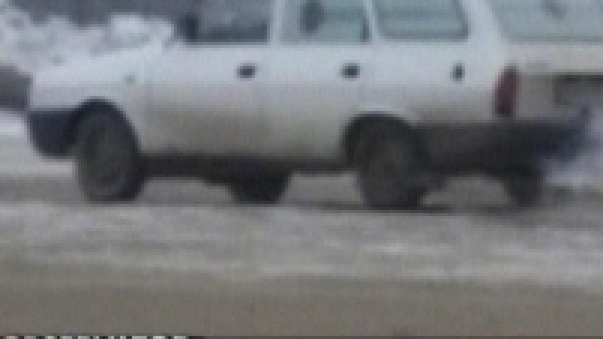 ambulanta folosita pentru a ara un teren de fotbal video