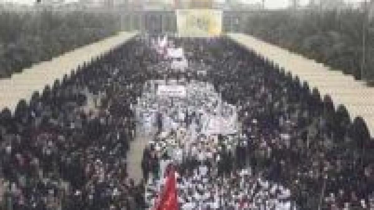 irak milioane de siiti in pelerinaj la karbala galerie foto