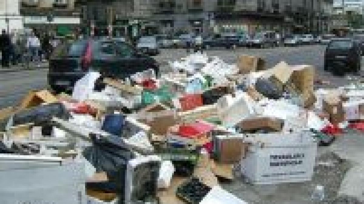 napoli medicii se tem ca gunoaiele ar putea raspandi gaze toxice