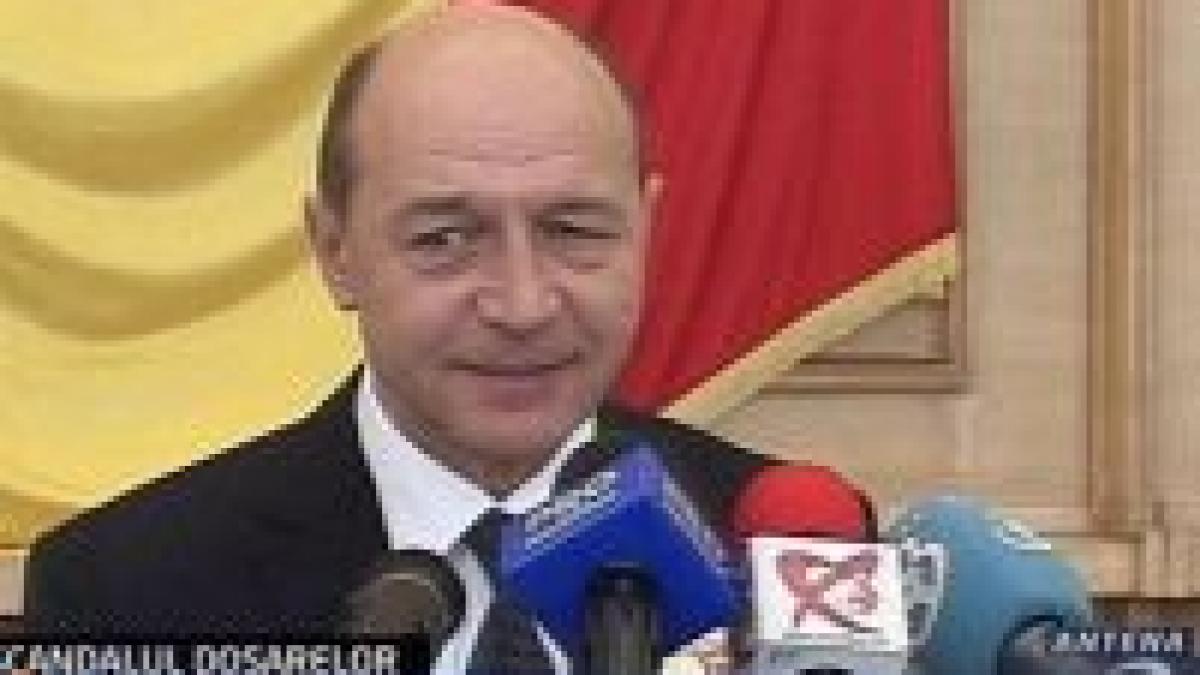 basescu melescanu este aproape de a comite abuz in serviciu video