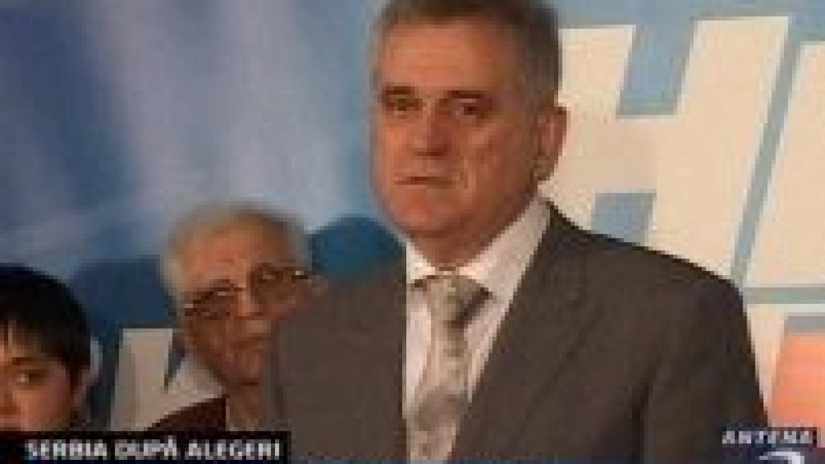 lupta stransa pentru presedintia serbiei radicalul nikolic l a devansat pe tadici video