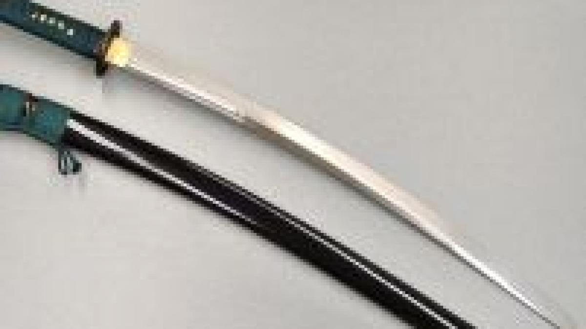 londra minor injunghiat mortal cu o sabie samurai de baieti de cartier