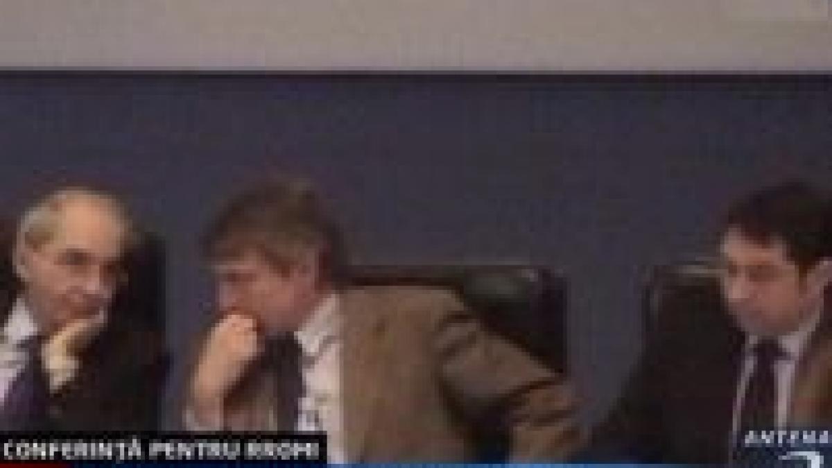 ministrul italian de interne italia nu expulzeaza colectiv rromii