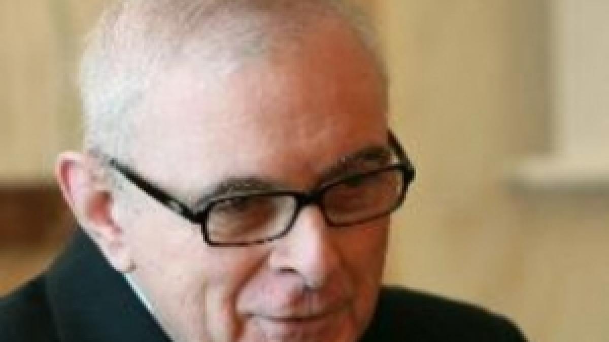 news fm adrian vasilescu bnr recunoaste ca s a imprumutat in euro