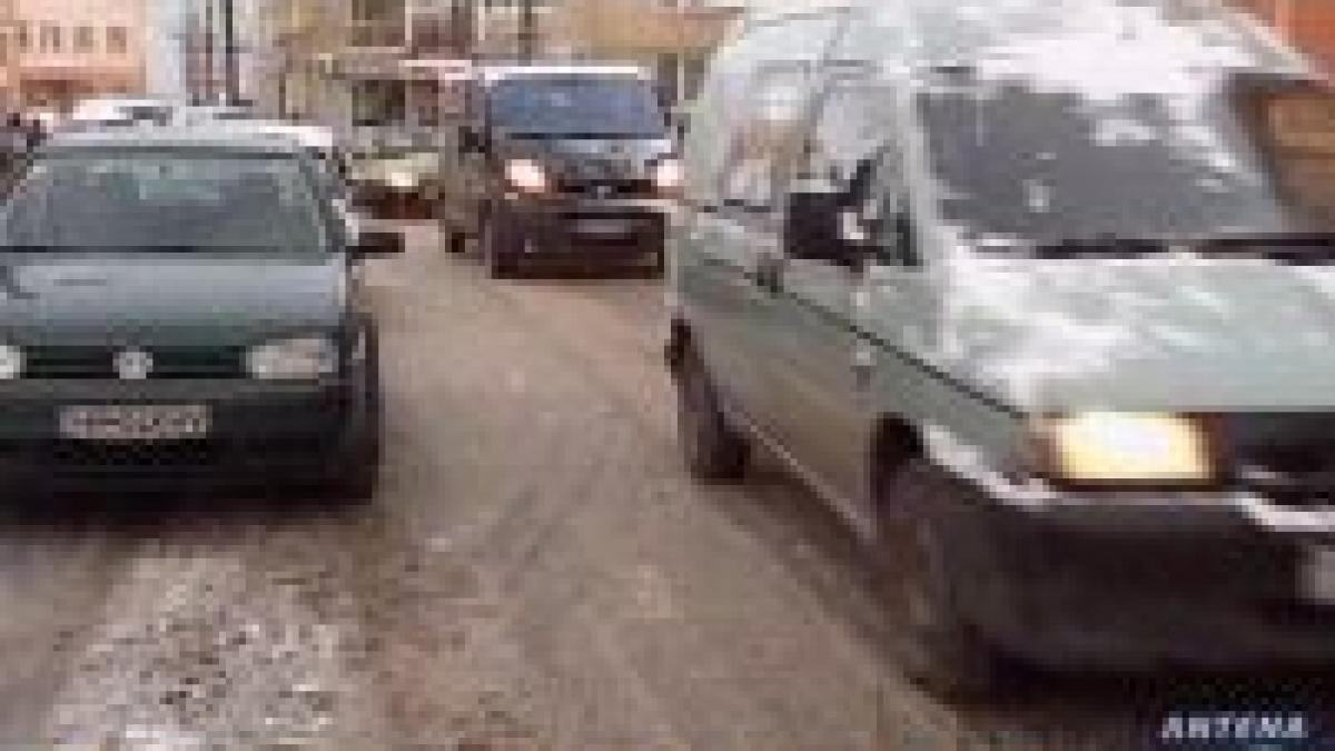 zapada creeaza probleme in tara trafic ingreunat