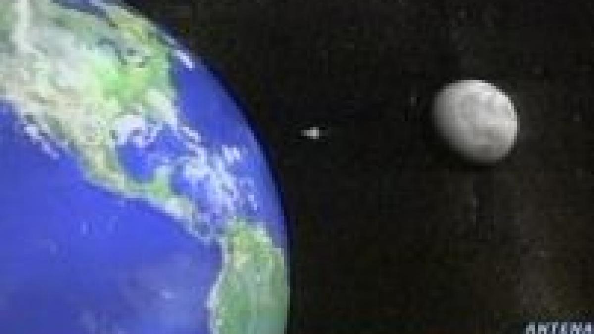 un asteroid a trecut pe langa pamant foto