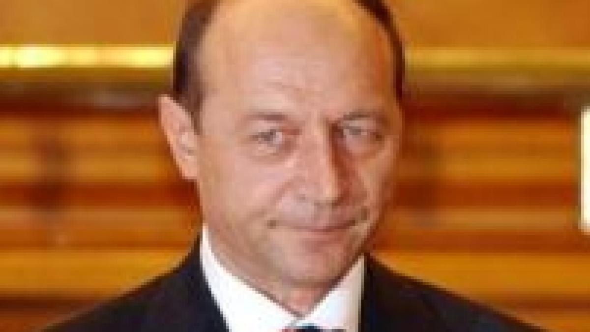cel mai scump cadou primit de basescu in 2007 valoreaza 400 de euro