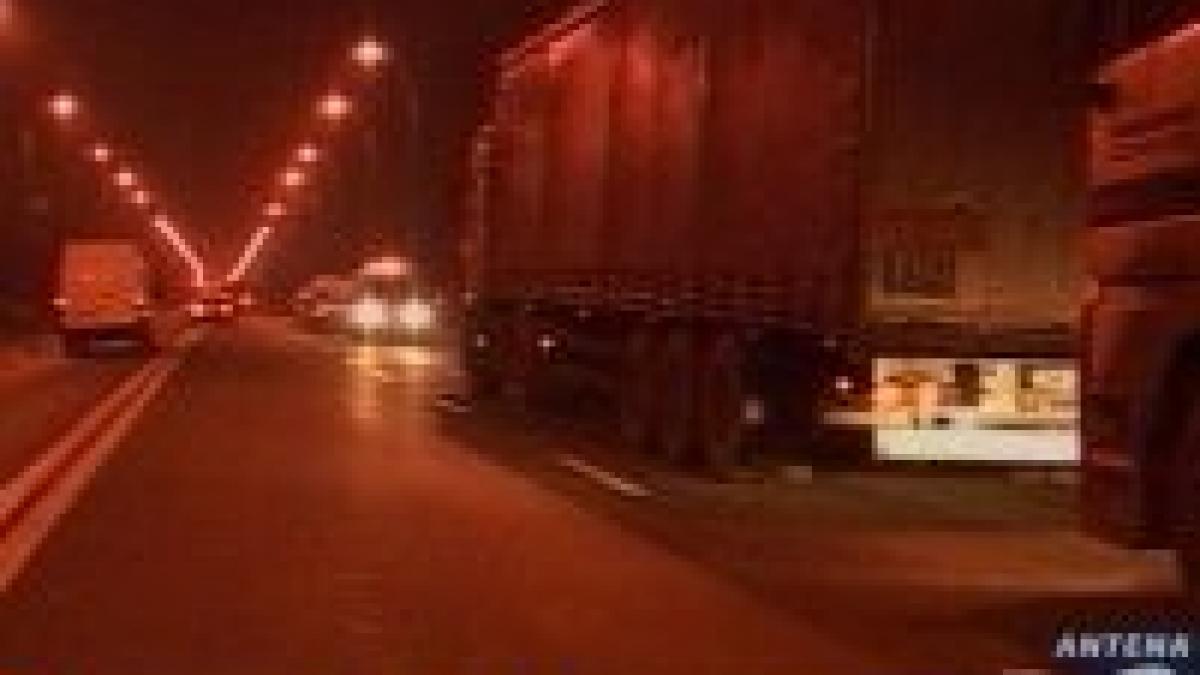 soferi de tir uri au fortat un filtru al politiei