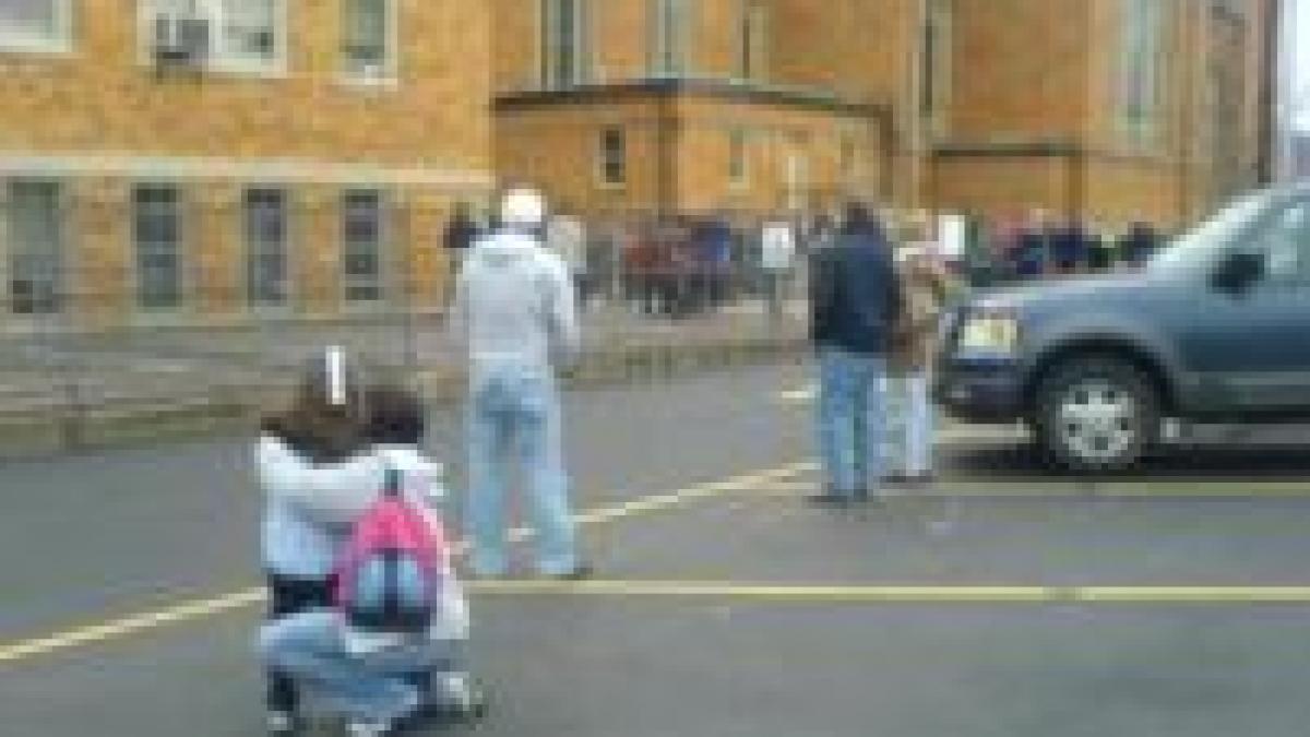 sua atac armat la o scoala din ohio