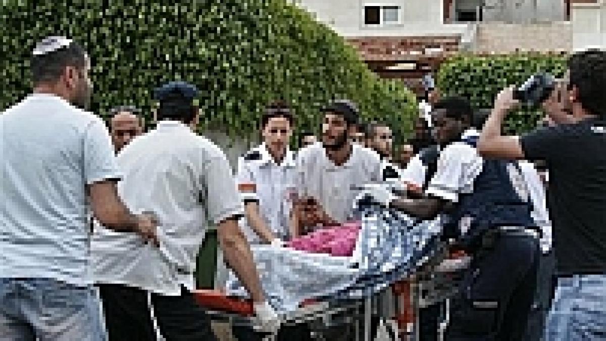 israel oamenii ii cer lui olmert sa i protejeze sau sa demisioneze