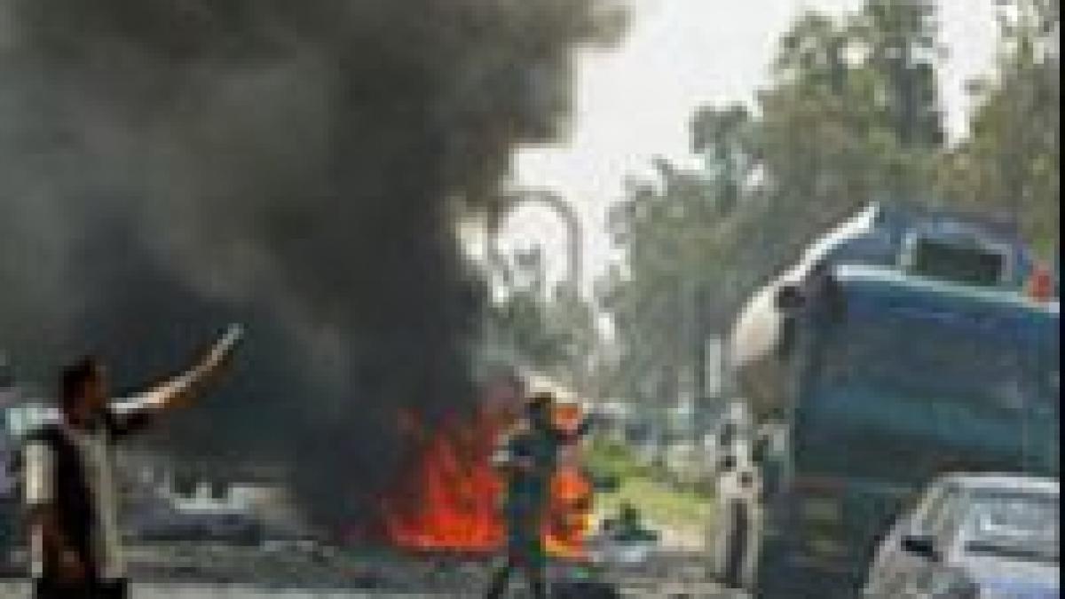 bagdad 3 morti si 6 raniti in urma unor atentate cu masina capcana