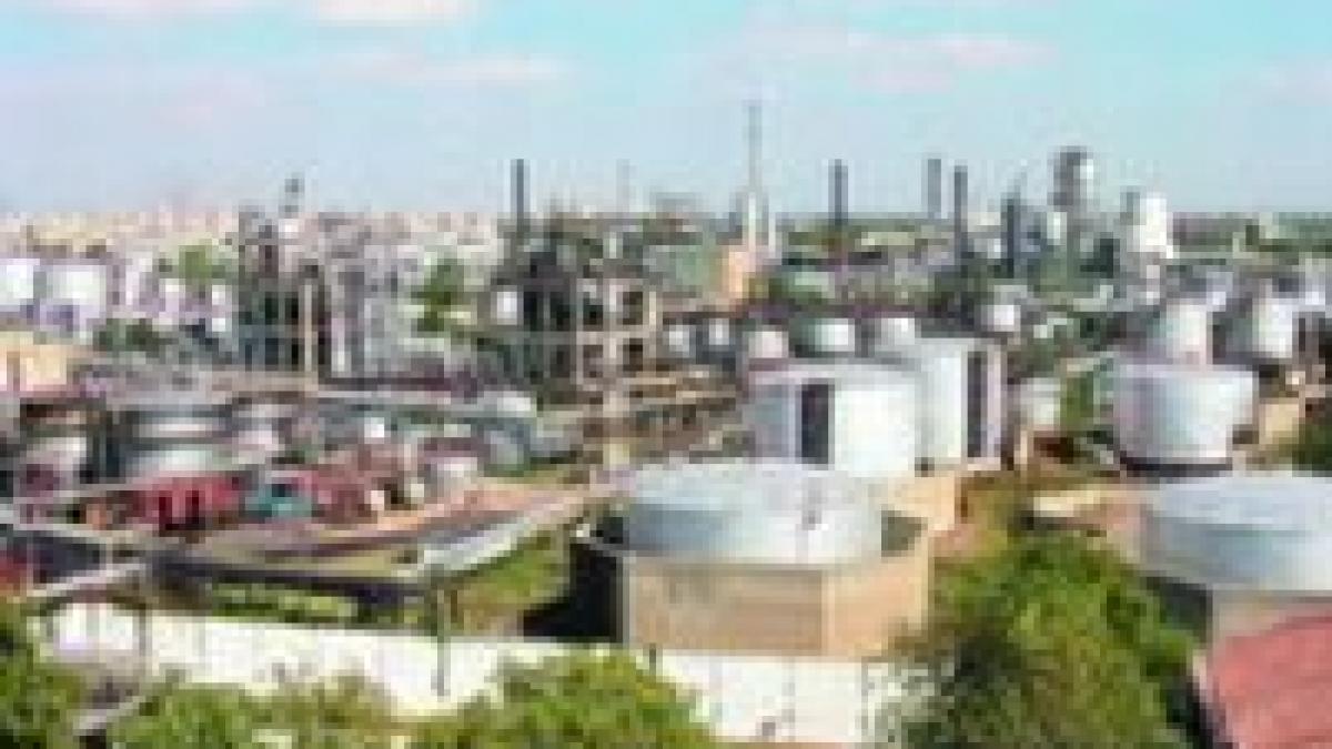 incendiu la rafinaria astra ploiesti