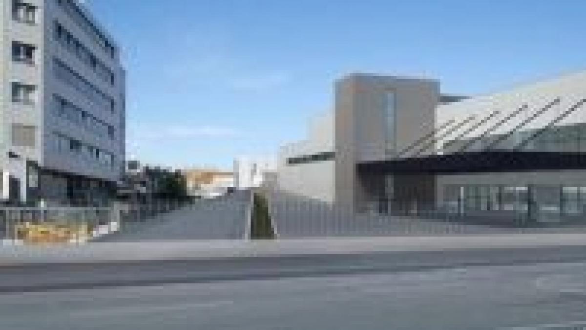 porsche va constui blocuri motoare la dej