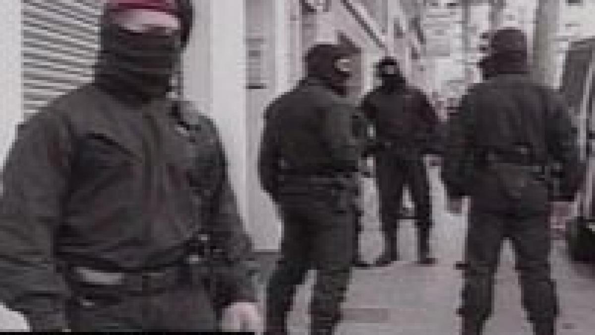 arestari masive in spania 89 de romani au fost arestati