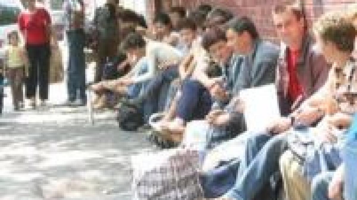 mai multi bani de la salariati pentru someri