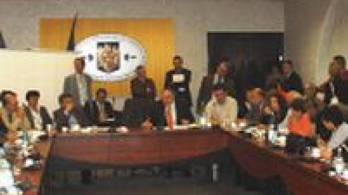 functionarii publici afiliati la sed lex au fost in greva japoneza