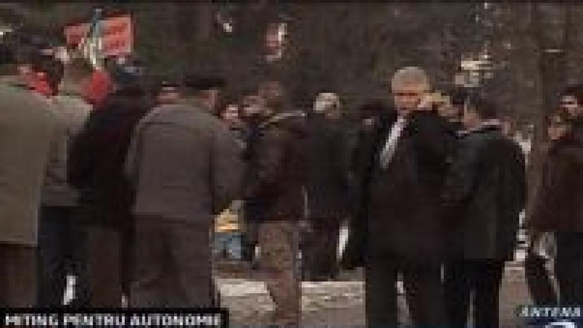 sfantul gheorghe la mitingul consiliului secuiesc au venit doar 100 de persoane