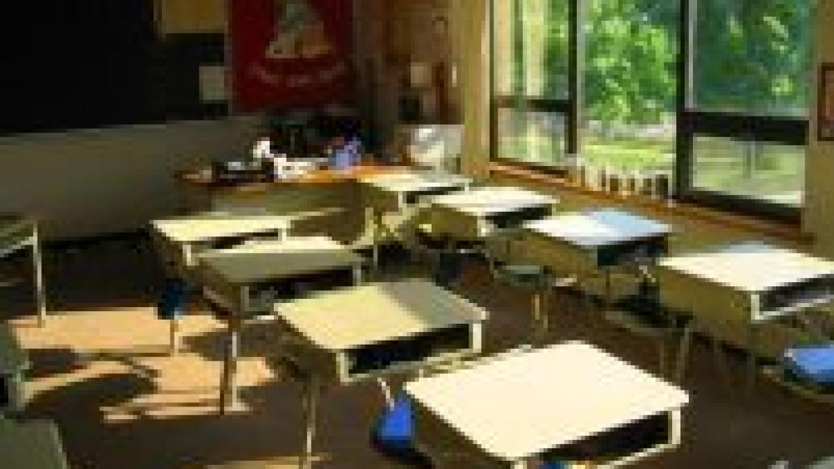 basescu invita partidele la cotroceni pentru noi discutii privind educatia