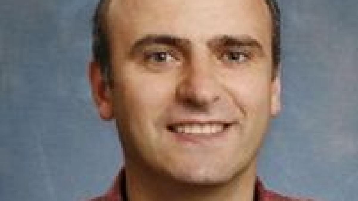 demisie in comisia prezidentiala pentru educatie din cauza elenei basescu