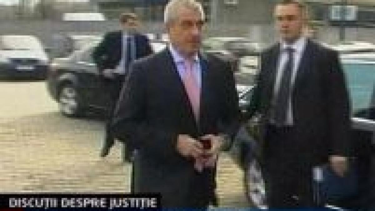 basescu l a invitat pe tariceanu la consultari pe tema justitiei