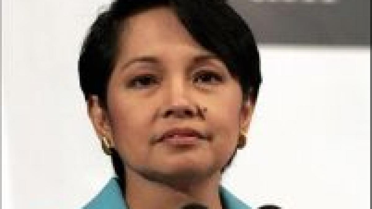 filipine demonstratii de amploare impotriva presedintelui gloria arroyo