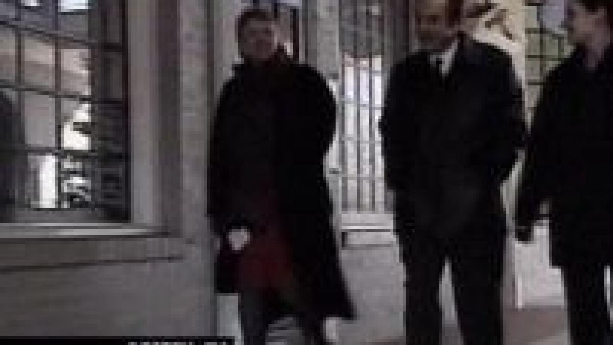 cia angajeaza noi agenti