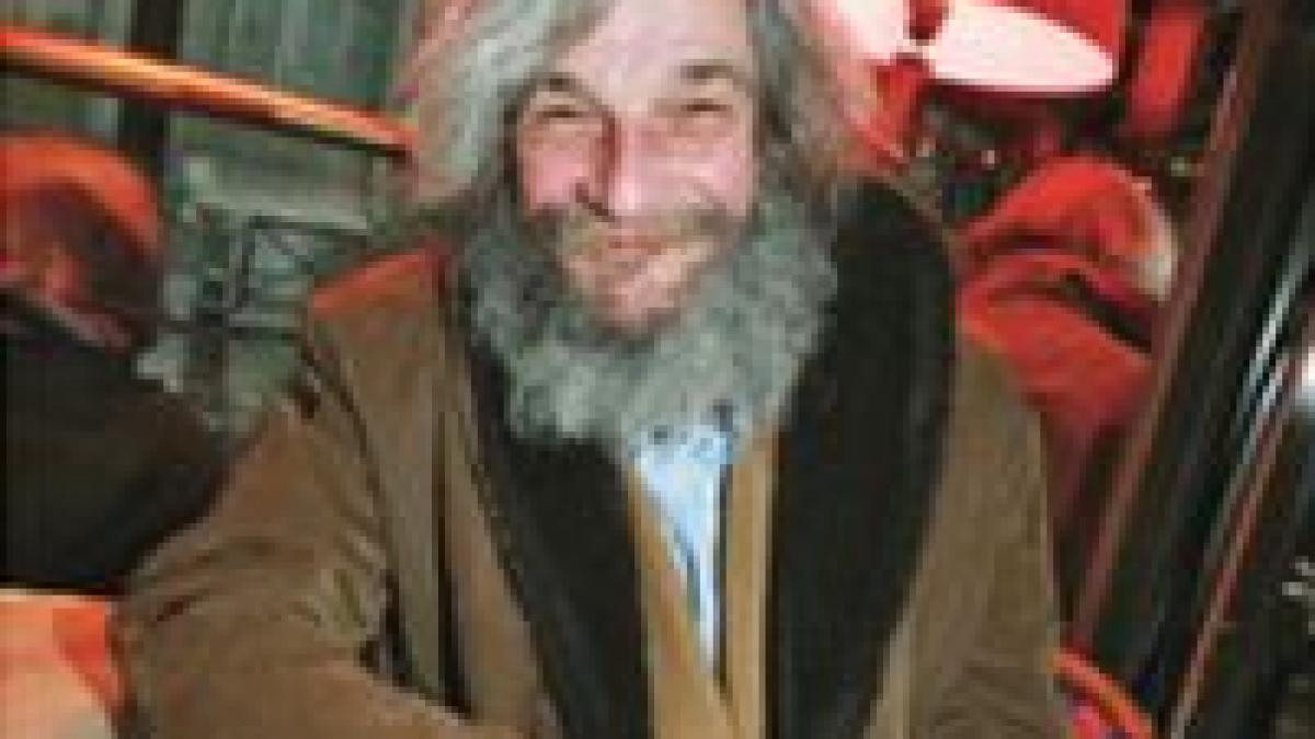 franta un cersetor candideaza la primaria parisului